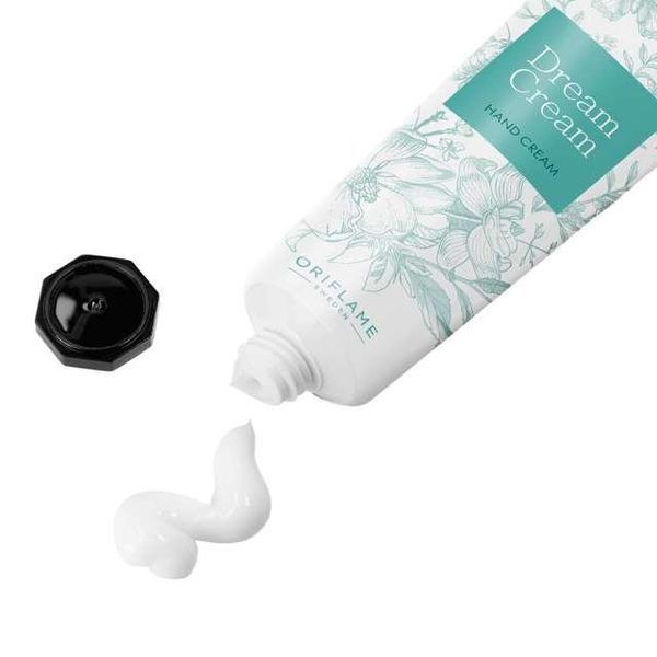 Мини-крем для рук з вітаміном Е та мигдальною олією Dream Cream Oriflame 30 мл 46219 фото